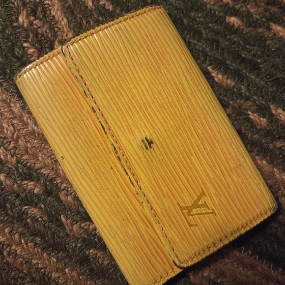 Louis Vuitton Other - Louis Vuitton Yellow Key Holder